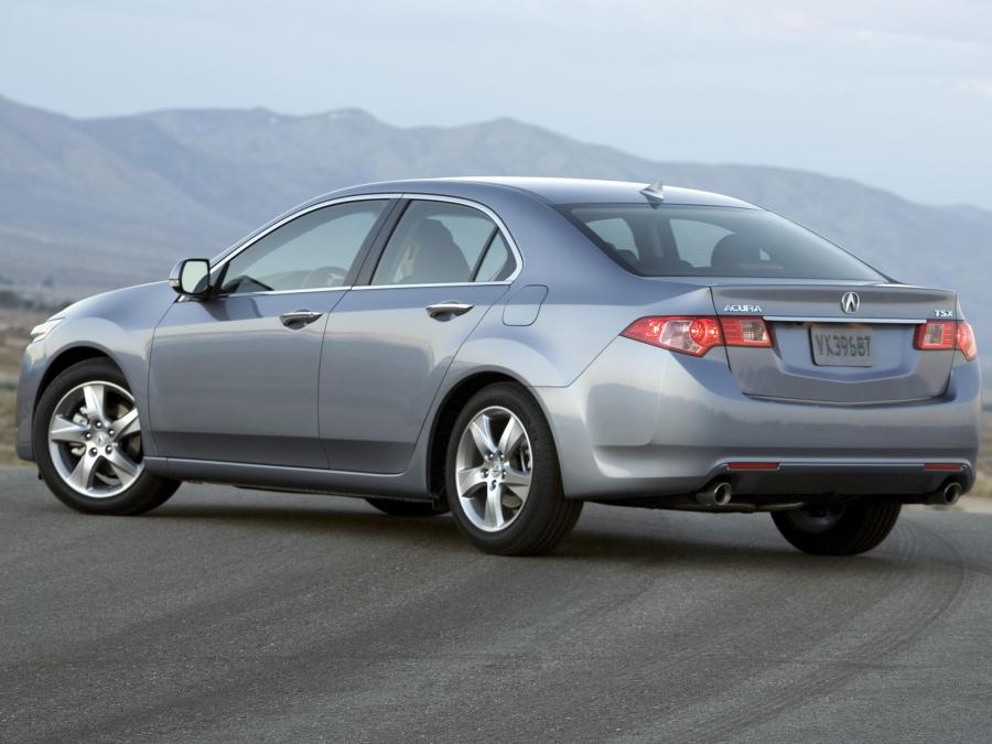  Acura TSX 2010 года  (фото 17 из 24)